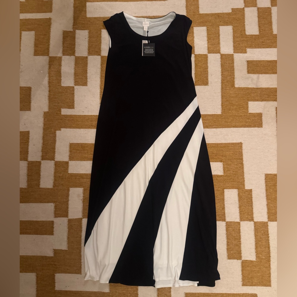 Chico's Black and White Knit Top